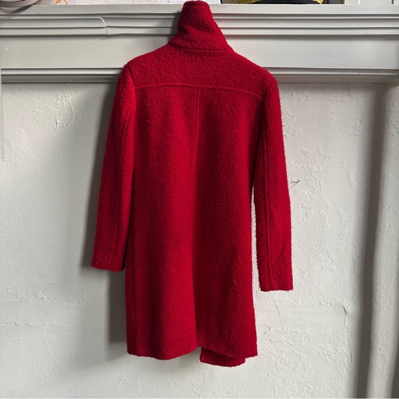 Women’s Red Textured Coat - Picture 4 of 6